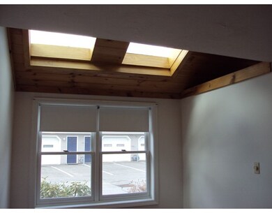 2 Goldenrod Ct unit 2, South Grafton, MA 01560 - photo 4