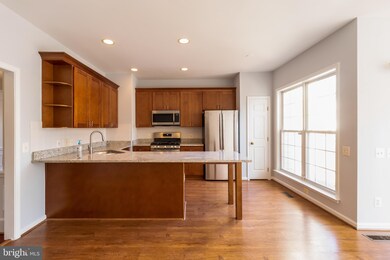 6305 Summer Moon Ln, Alexandria, VA 22312 - photo 4