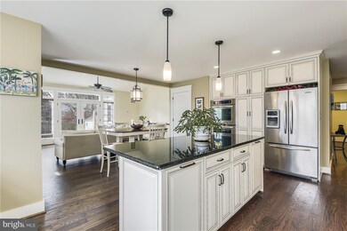 11004 Stillwater Ave, Kensington, MD 20895 - photo 3