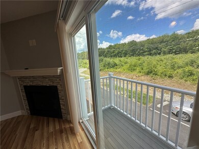 11 Gray Coach Ln unit 1117, Cranston, RI 02921 - photo 2