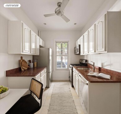 87 Barrow St unit 1D, New York, NY 10014 - photo 4