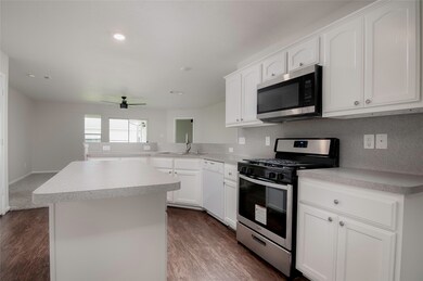 1034 Junction Ct, Rosenberg, TX 77471 - photo 7