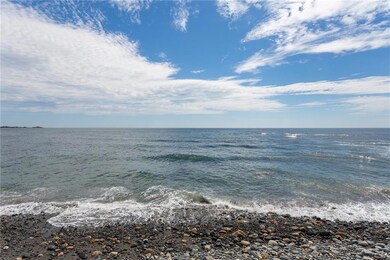 790 York St unit 5, York, ME 03909 - photo 2