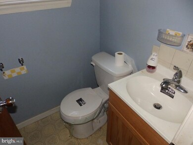 231 Lafayette Dr, Swedesboro, NJ 08085 - photo 7