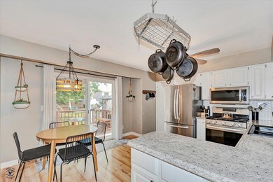 1422 W 97th Place, Crown Point, IN 46307 - photo 6