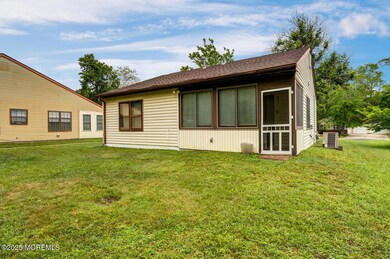 113 Lexington Dr Little Egg-large-006-01