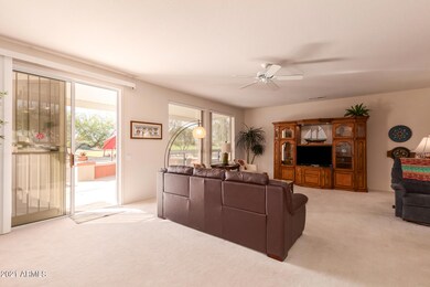 0004-04 Wagon Wheel 22706