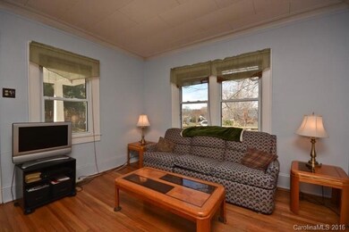 140 Round Top Rd, Asheville, NC 28803 - photo 7