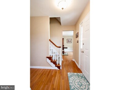 1907 Wayne Dr, Norristown, PA 19403 - photo 6