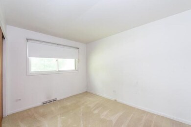 2021 Edgewood Rd, Waukegan, IL 60087 - photo 5