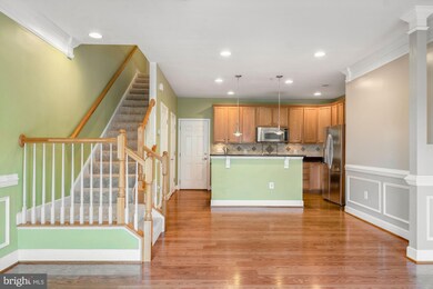 2223 Oberlin Dr unit 333A, Woodbridge, VA 22191 - photo 5