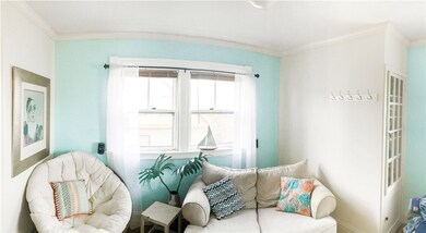 73 Holden St unit 3A, Providence, RI 02908 - photo 2