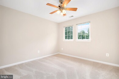 1187 Gemstone Ct, Sykesville, MD 21784 - photo 3