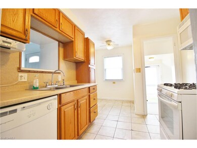 Your eat-in kitchen with appliances included.