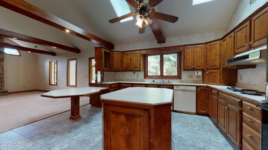 664 Sawgrass Rd, Hampstead, NC 28443 - photo 7