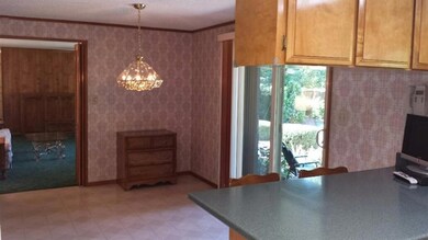 2427 Amaryllis St, Medford, OR 97504 - photo 5