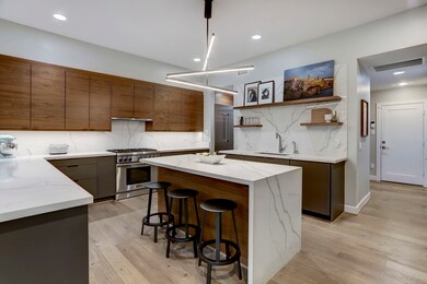 63 Legend Ln, Houston, TX 77024 - photo 6