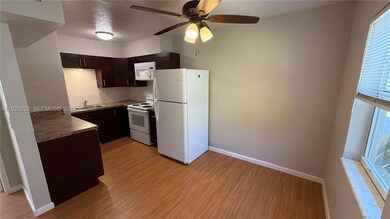 1310 NE 14th Ave unit 2, Fort Lauderdale, FL 33304 - photo 3