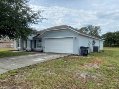 636 Hatchwood Dr, Haines City, FL 33844 - photo 2
