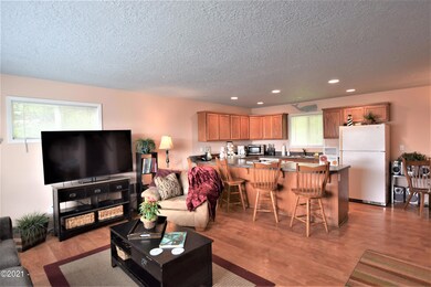 2480 SW Anchor Ave, Lincoln City, OR 97367 - photo 4