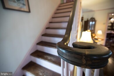 461 S Maple Ave, Purcellville, VA 20132 - photo 7