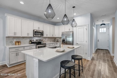 640 Begonia St Kitchen