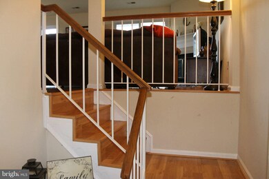 12946 Grays Pointe Rd unit 12946B, Fairfax, VA 22033 - photo 3