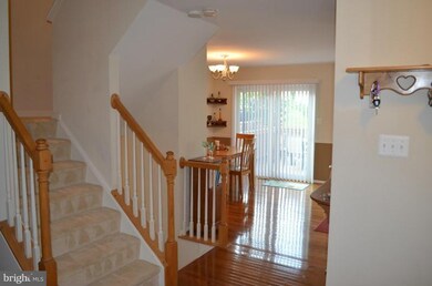 20351 Mill Pond Terrace, Germantown, MD 20876 - photo 6