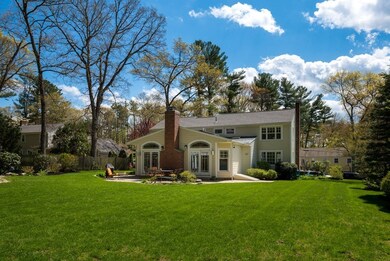 11 Plymouth River Rd, Hingham, MA 02043 - photo 2