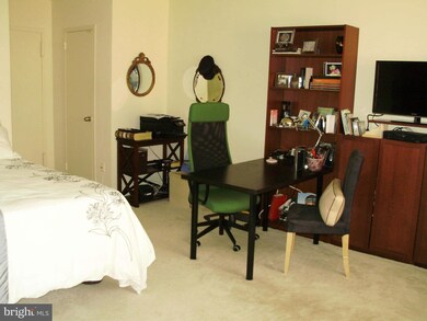 1011 Arlington Blvd unit 848, Arlington, VA 22209 - photo 5