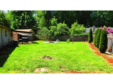 626 S 44th St, Springfield, OR 97478 - photo 7