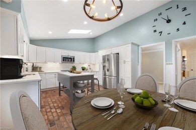 Newly Remodeled Spacious Kitchen will be a Cook's 