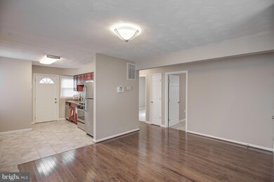 610 Elfin Ave, Capitol Heights, MD 20743 - photo 5