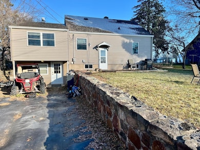 504 Mitchell St, Coleraine, MN 55722 - photo 5