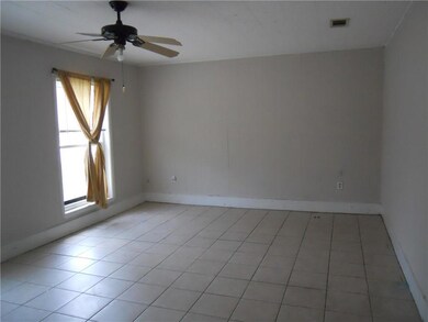 127 E Queens Dr, Slidell, LA 70458 - photo 5