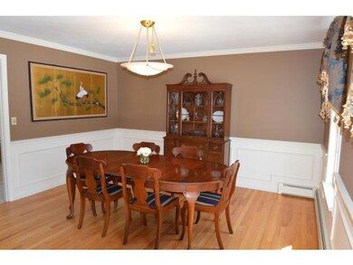 Eat in Kitchen with Bay Window