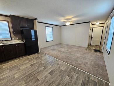 46000 Geddes Rd unit 197, Canton, MI 48188 - photo 3