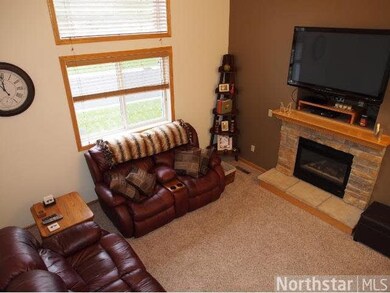 10715 10715 Unity St NW, Coon Rapids, MN 55433 - photo 5