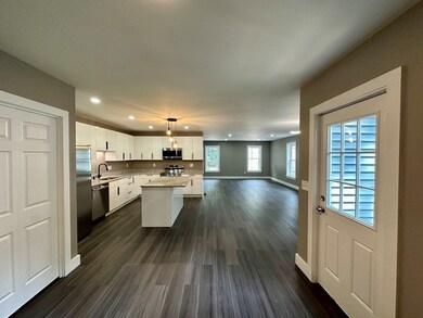 2 Dale Ct unit 2, Rochdale, MA 01542 - photo 7