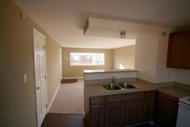family room 4