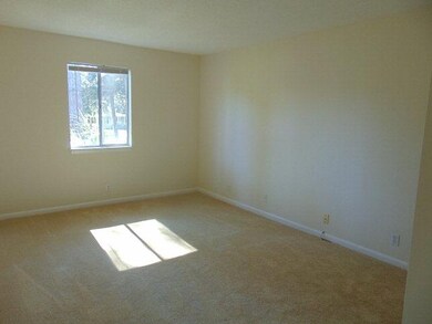 850 Mallery St unit J6 UP, Saint Simons Island, GA 31522 - photo 7