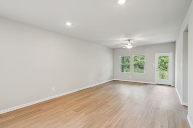 811 Leavenworth Dr, McKinney, TX 75071 - photo 6