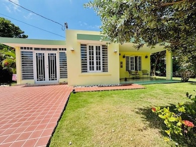 *Main House & In laws Suite w/ Private Entrance