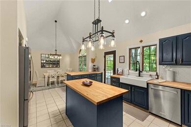 8291 Old Post Rd, Olmsted Falls, OH 44138 - photo 6