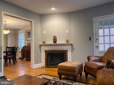 2405 Pelham Ave, Baltimore, MD 21213 - photo 3