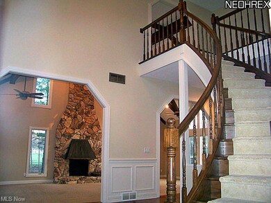 FRONT ENTRY HALL