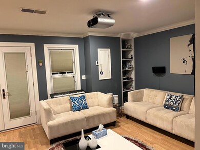 46591 Riverwood Terrace, Sterling, VA 20165 - photo 6