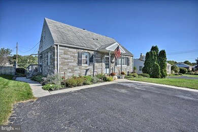 6280 Somerset St, Harrisburg, PA 17111 - photo 3