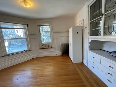 1677 Beacon St unit 5, Brookline, MA 02445 - photo 4
