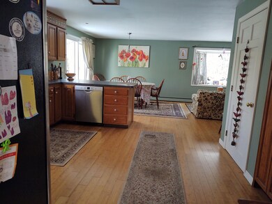 88 N Wolfeboro Rd, Wolfeboro, NH 03894 - photo 6